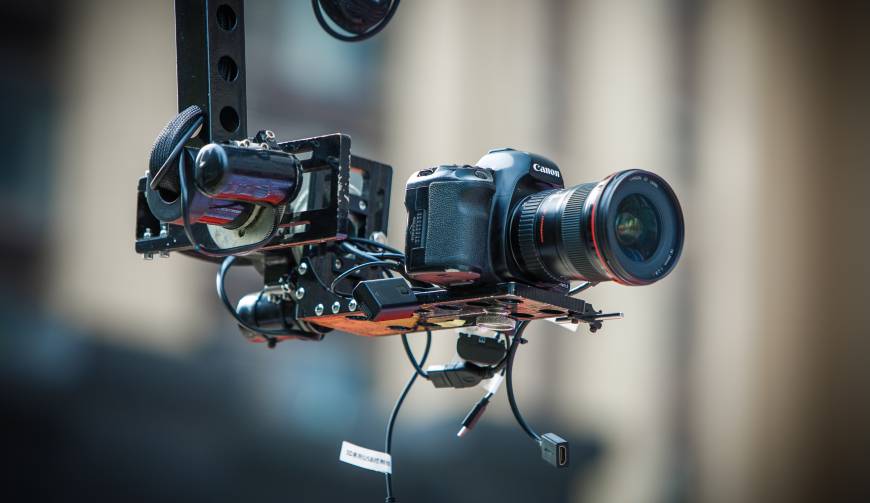 科技赋能生活：灞桥区产品视频拍摄开启智能新时代